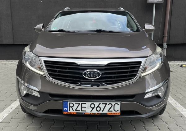 Kia Sportage cena 43900 przebieg: 219110, rok produkcji 2012 z Rzeszów małe 596